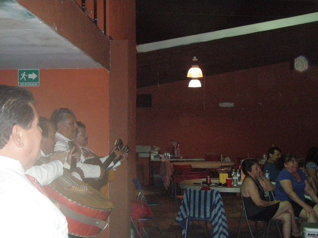 Sin Nombre