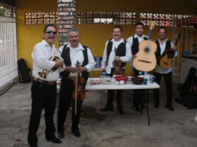Sin Nombre
