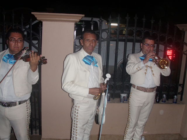 Sin Nombre