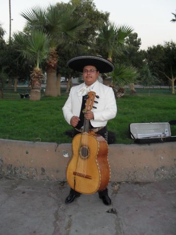Sin Nombre