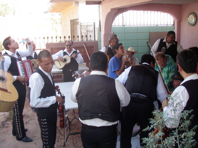 Sin Nombre