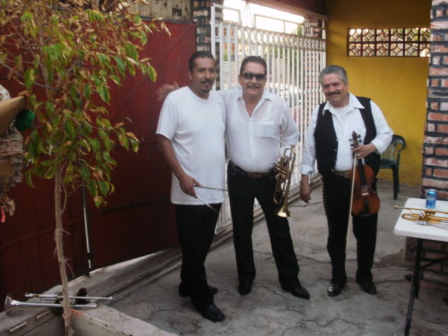 Sin Nombre