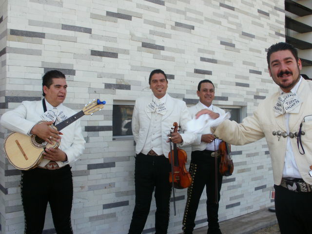 Sin Nombre