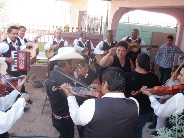 Sin Nombre