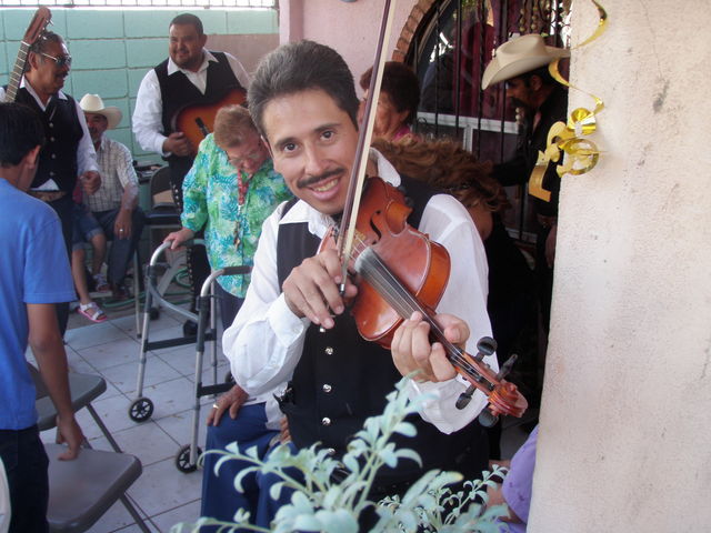 Sin Nombre